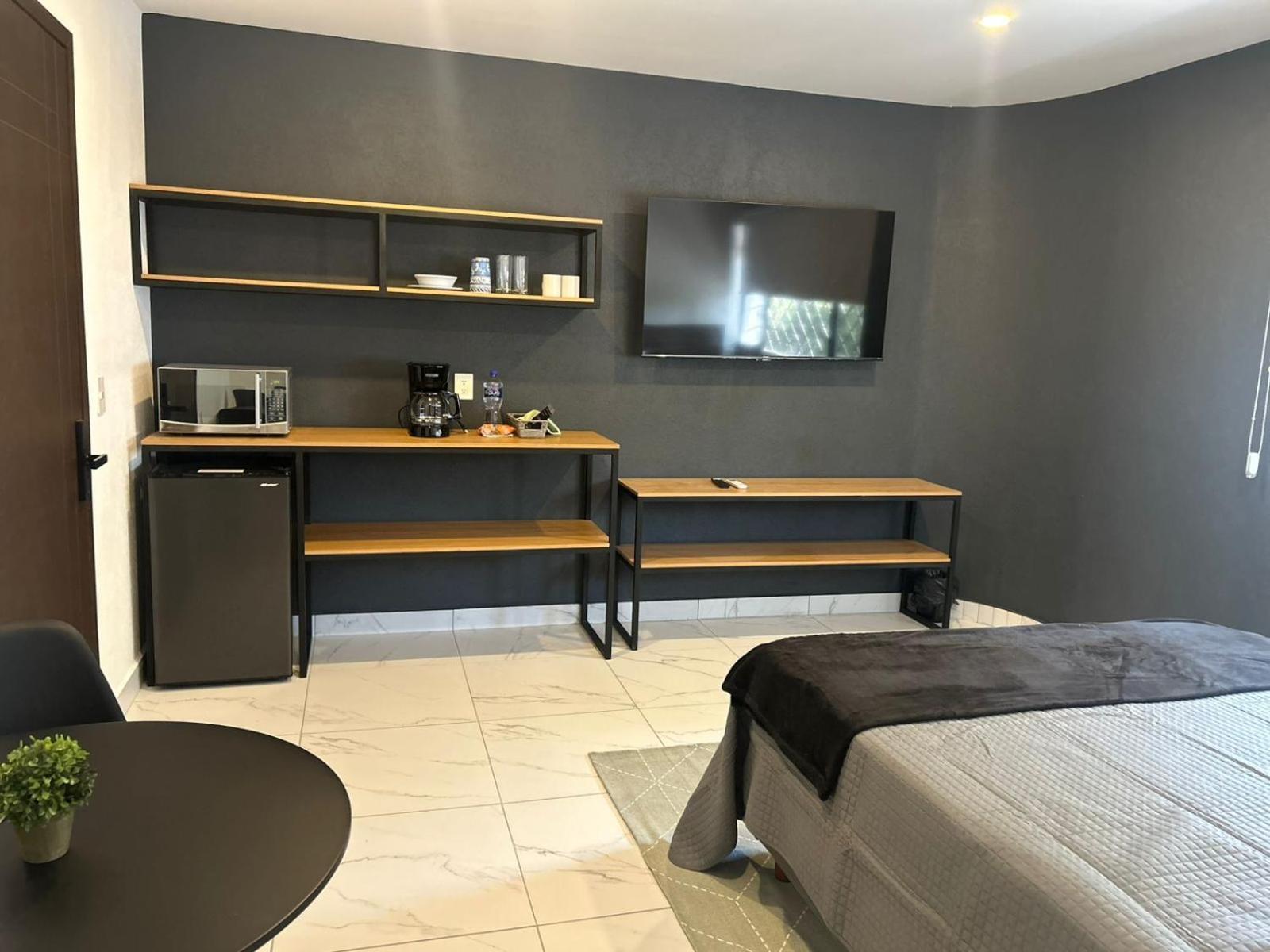Vidrio Suites Col Americana Guadalajara Buitenkant foto
